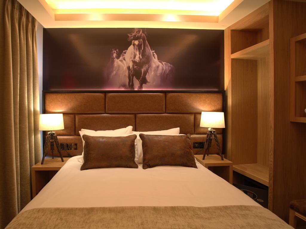 Hotel The Galway