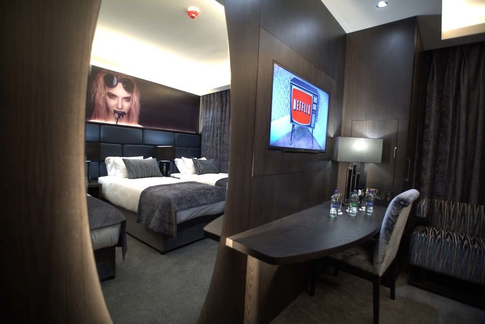 The Hotel 3*